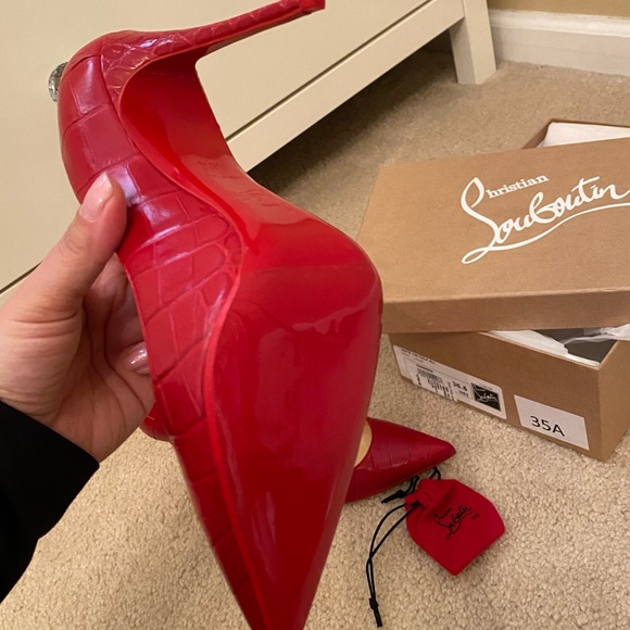 Kate 100 CALF ALI RED   
Christian Louboutin - Picture 10 of 12